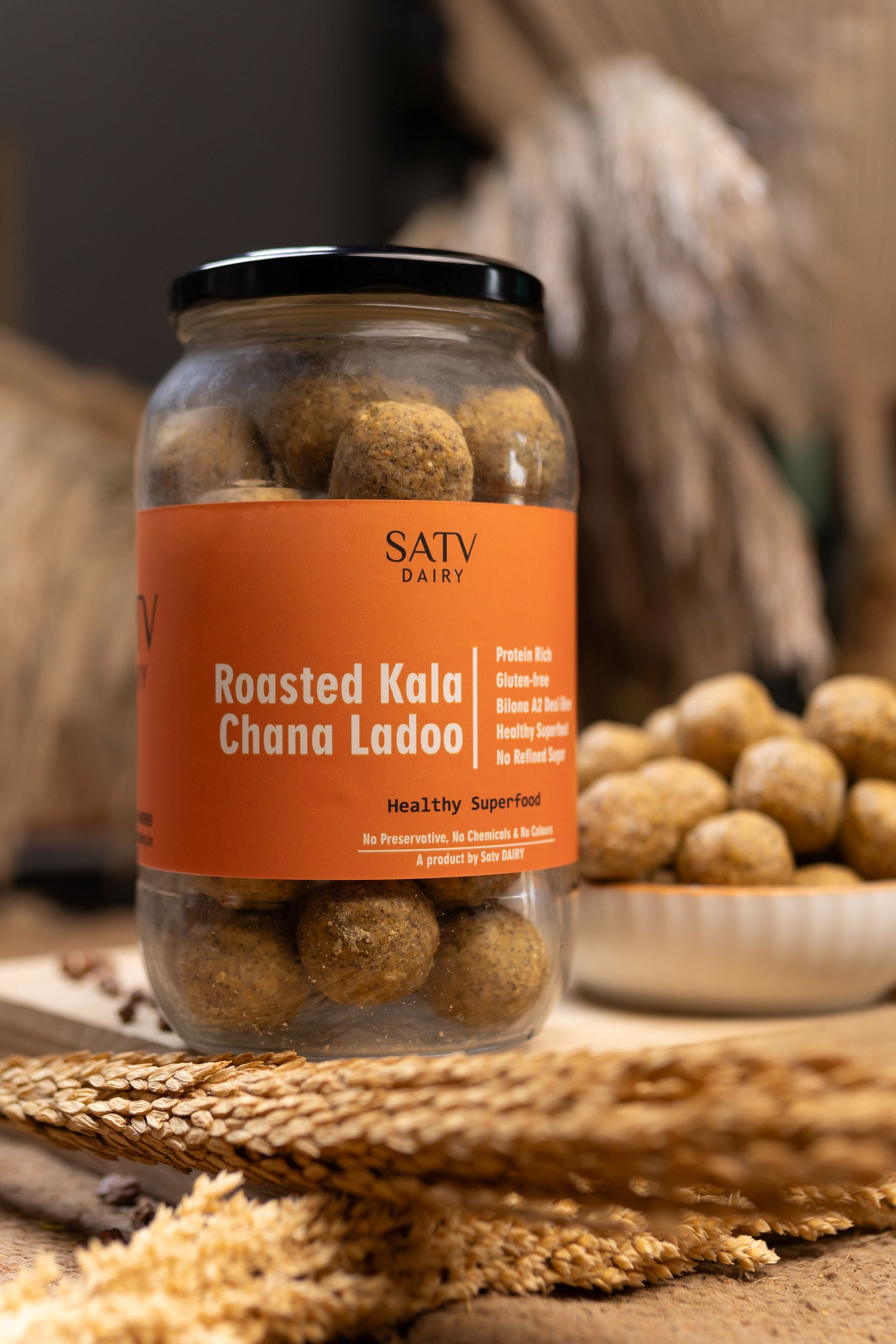 Roasted Kala Chana Laddu